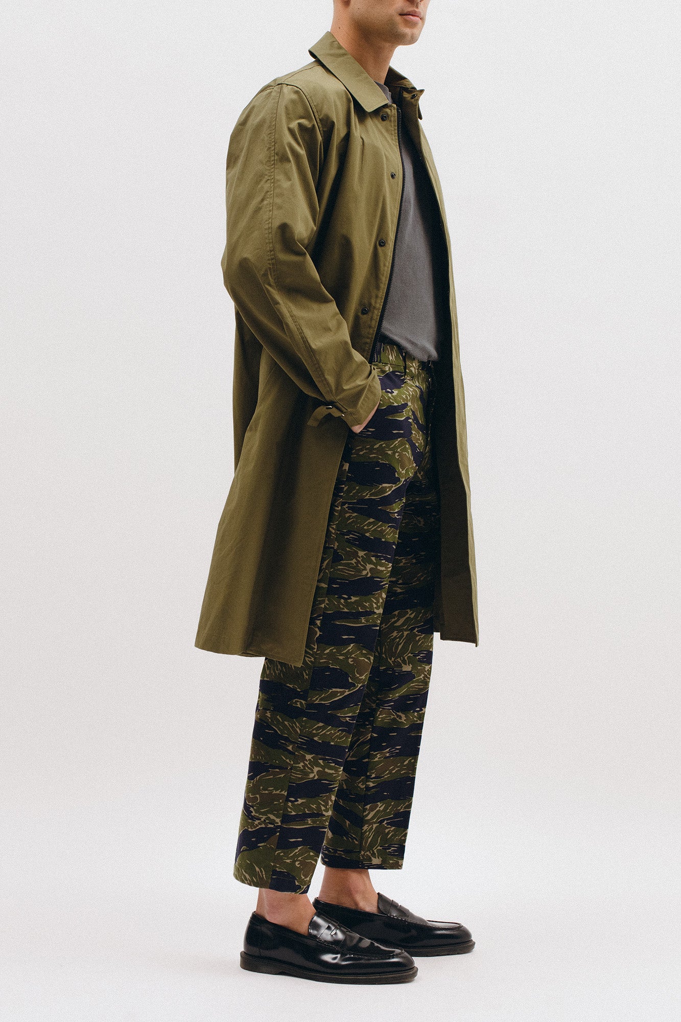 BELTED OVERCOAT - TROPICAL GREEN(2701)