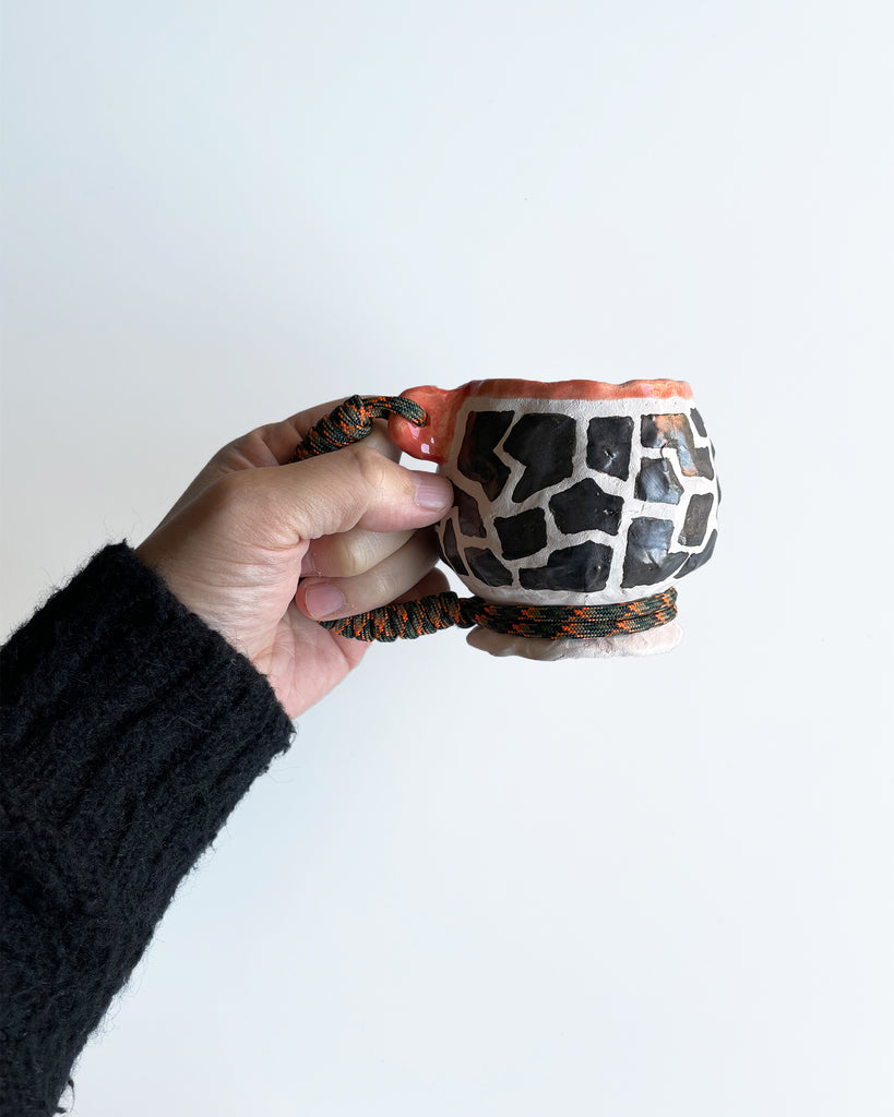 CERAMIC CLIMBING MUG - SALMON CRACKLE