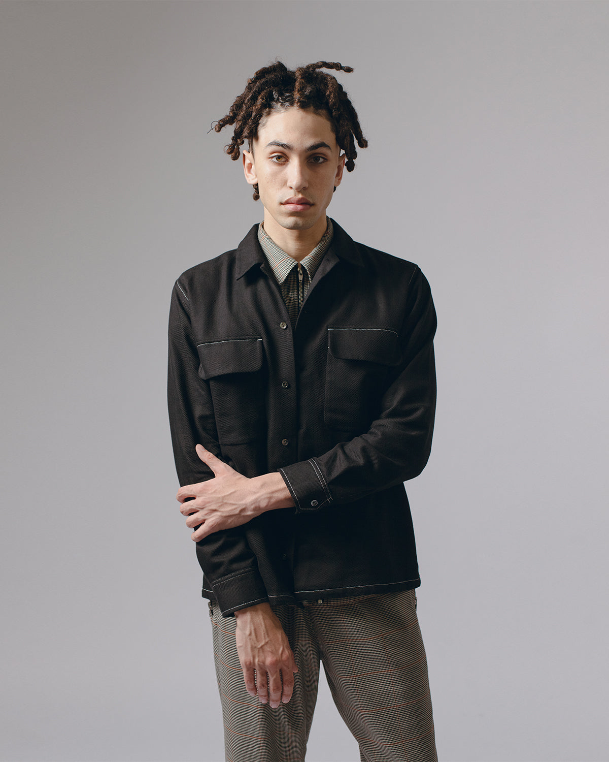 LS BOXY CONTRAST SHIRT - BLACK(3113)